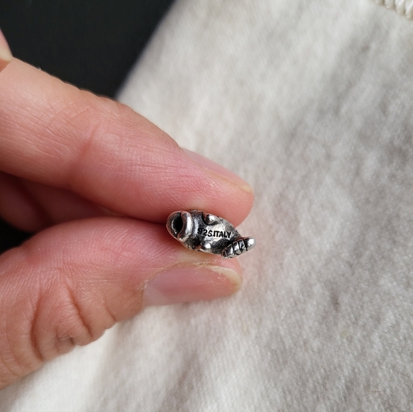 Kay Jewelers Michael Anthony Charmed Memories 'Fish' Sterling silver Charm - Picture 5 of 6